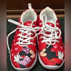 DISNEY Minnie & Mickey Mouse Sneakers, Women’s size 9, NEW!
